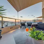 아파트 D View