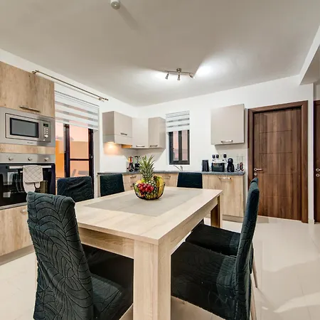 D View * San Pawl il-Baħar